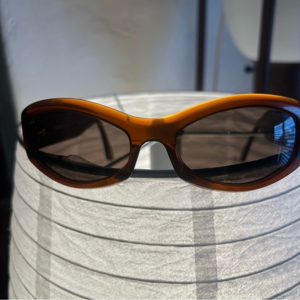 Auth Classic CHANEL Brown Sunglasses Pre-Own - Picture 2 of 10